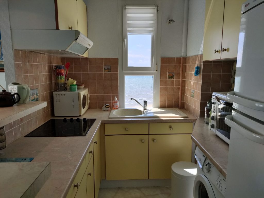 Vue époustouflante sur la mer – Appartement 1 chambre – 4 personnes