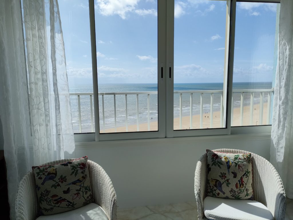 Vue époustouflante sur la mer – Appartement 1 chambre – 4 personnes