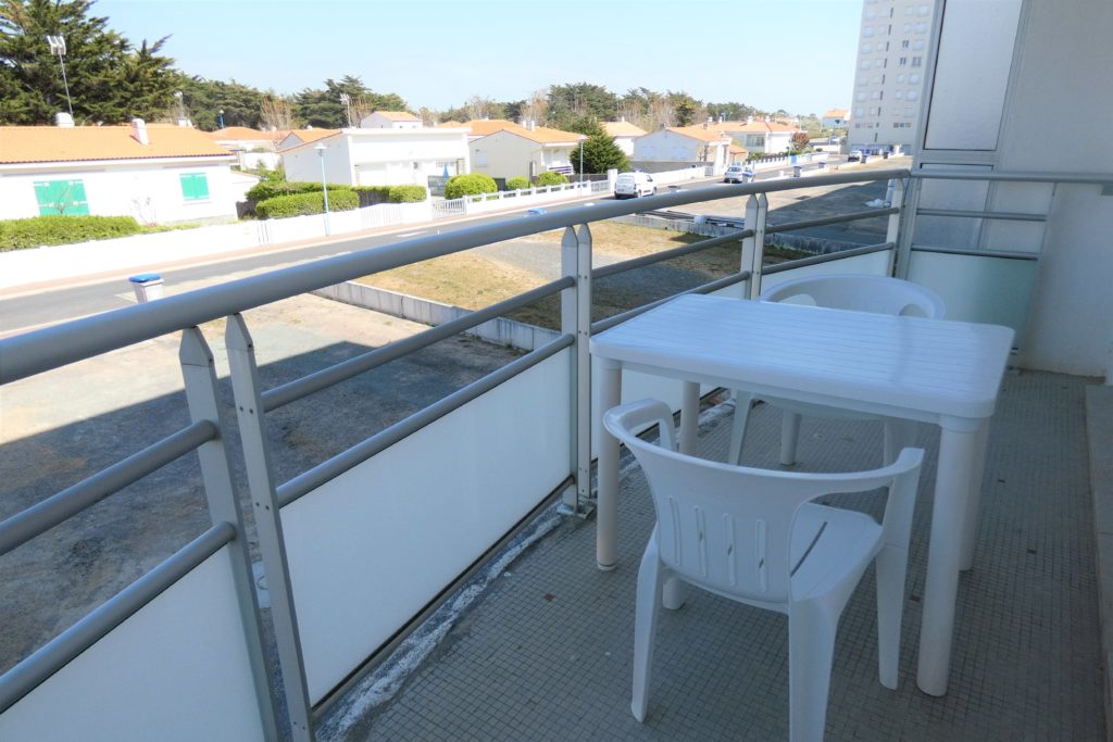 LOCATION VACANCES APPARTEMENT – situé à 50m de la plage – EN TOUTE TRANQUILLITE