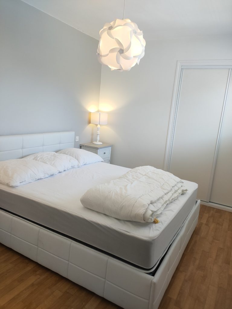 Appartement à Saint Jean de Monts – Confortable pour 3, Proche de la Plage, wifi gratuit
