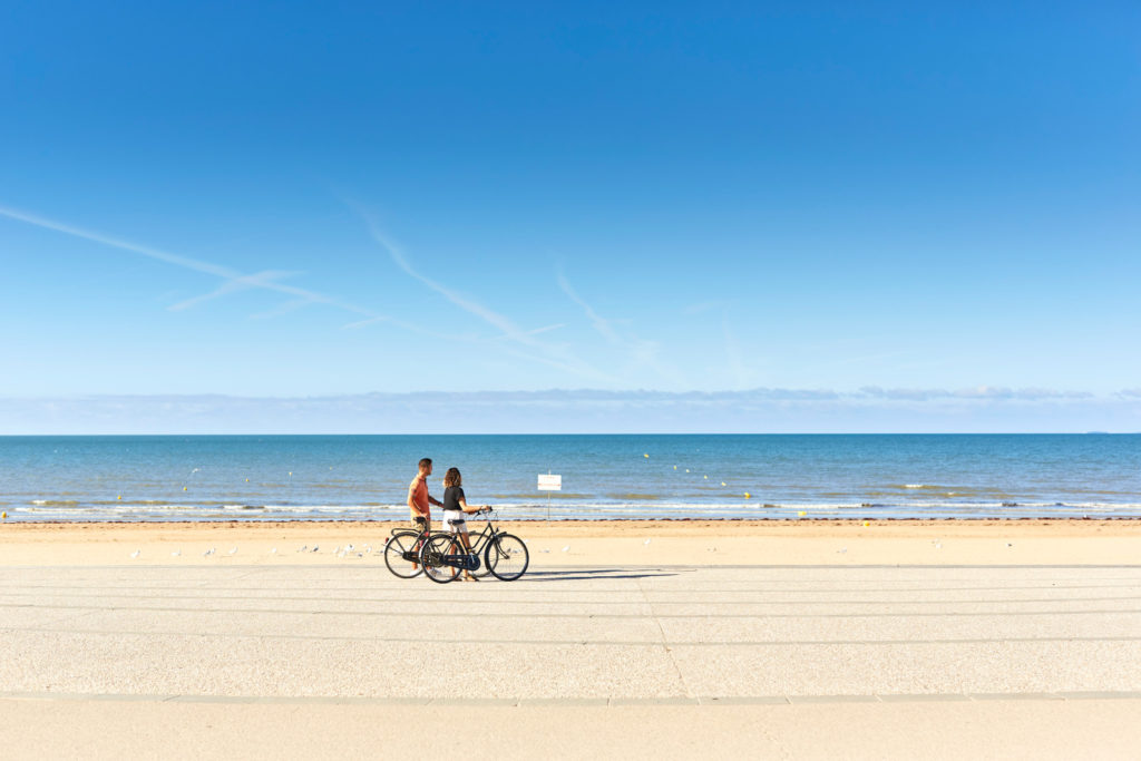 LOCATION VACANCES MAISON SPACIEUSE ET AU CALME 300M DE LA PLAGE DE DEMOISELLES