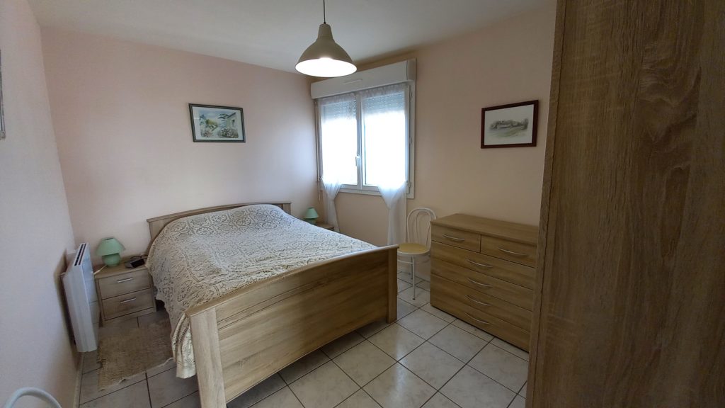 LOCATION VACANCES APPARTEMENT SAINT JEAN DE MONTS – BELLE VUE LATERALE MER, COMMERCES ET ANIMATIONS PROCHES