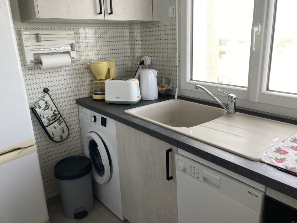 LOCATION VACANCES APPARTEMENT SAINT JEAN DE MONTS – BELLE VUE LATERALE MER, COMMERCES ET ANIMATIONS PROCHES