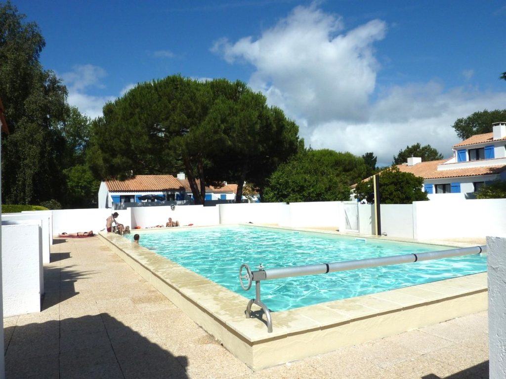 Charmante maisonnette de vacances, type studio mezzanine dans résidence avec piscine chauffée collective